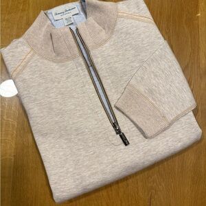 NWOT~Tommy Bahama Men's reversible Sweater